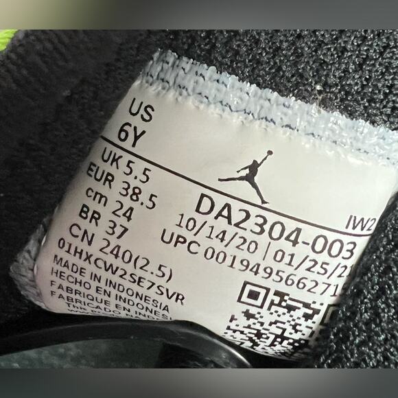 Air Jordan 3 Retro GS Electric Green Joker DA2304-003 Lot Size 6Y Women's 7.5 - Picture 9 of 9